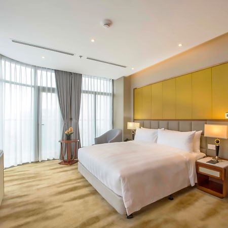 Wyndham Garden Hanoi Buitenkant foto
