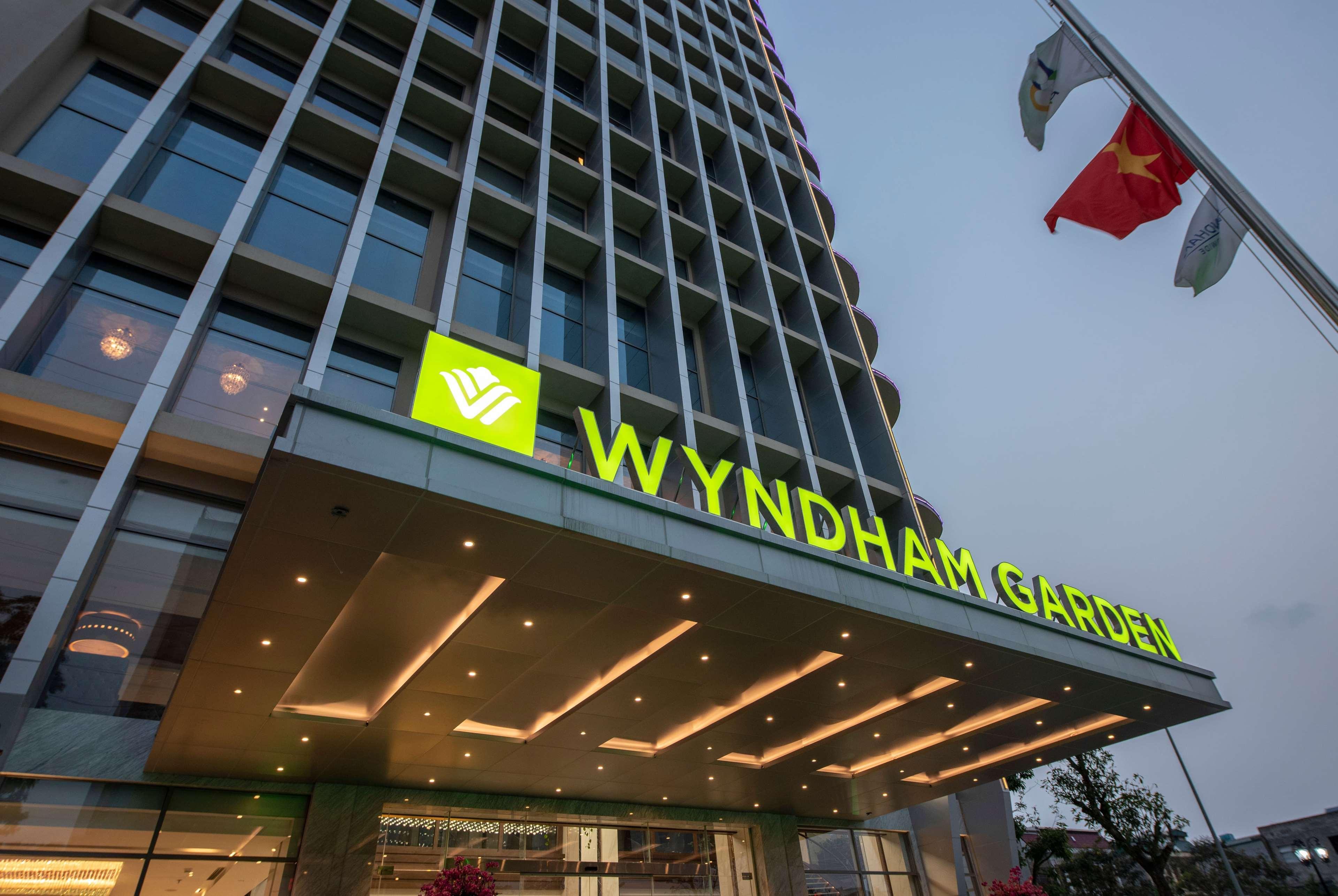 Wyndham Garden Hanoi Buitenkant foto