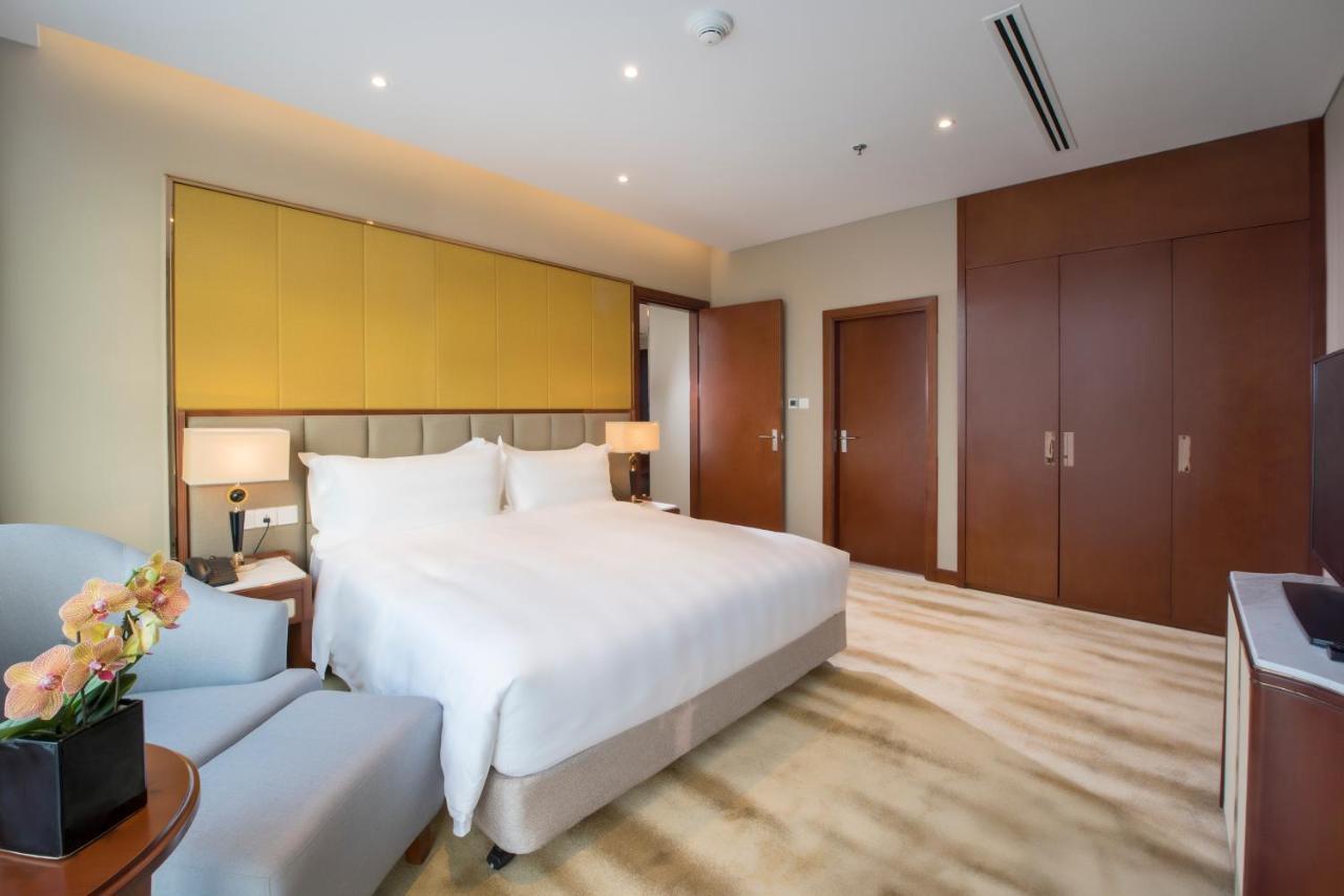 Wyndham Garden Hanoi Buitenkant foto